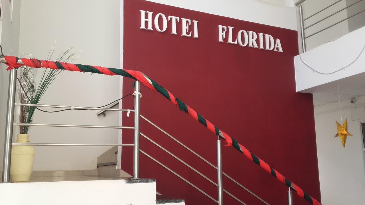 Hotel Florida Саладас Экстерьер фото